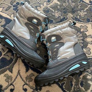 Sorel rain winter boots